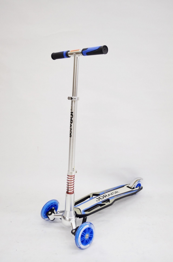 キックスクーター JD Razor GS-128 |キックボード、部品、商品 キックスクーター JD Razor GS-128 |キックボード、部品、商品